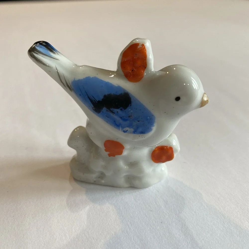 Bird Figurine White Blue Wings Miniature Perched Ceramic Hand Painted Japan VTG